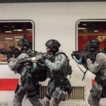 Übung einer Einsatzlage in einem Bahnhof