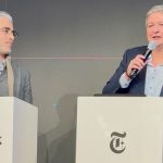 V.l.n.r.: Andrew Perry - Director, Energy transition & environment, FacultyAI, und BSI-Präsidentin Claudia Plattner bei einer Debattierveranstaltung der US-amerikanischen Tageszeitung „The New York Times“ (NYT) im Rahmen der Münchner Sicherheitskonferenz (MSC)