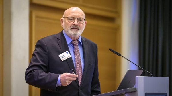 Jürgen Schreiber wird beim diesjährigen CP-Symposium in Erfurt über akteursübergreifende CBRN-Handlungsketten im medizinischen Bevölkerungsschutz sprechen.