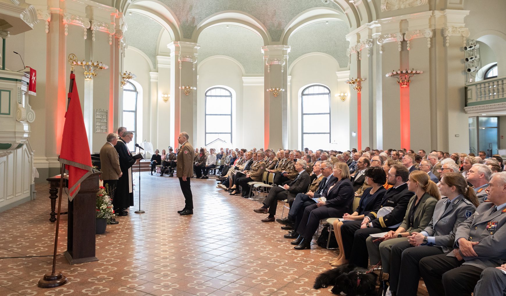 Amtseinführung: Oliver Meermann wird als Mitglied des Bundesvorstands der Johanniter-Unfall-Hilfe eingeführt