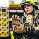 Der Fire-Fighter Nova von Seiz ist in der Slim-Variante bereits ab Handschuhgröße 4 erhältlich.