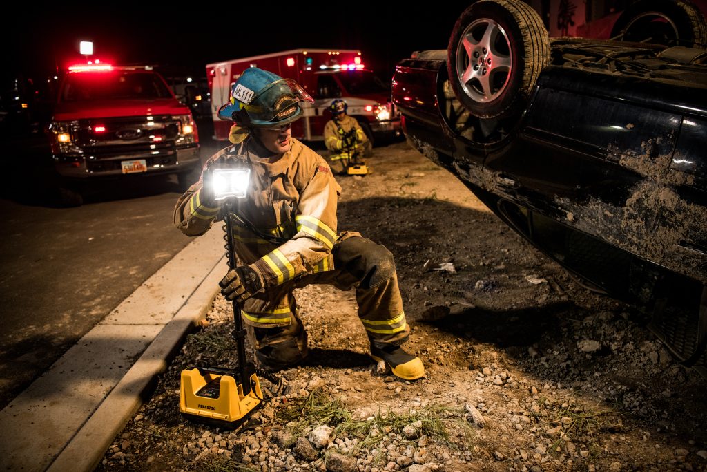 Neues Beleuchtungssystem von Peli mit 4.800 Lumen und über 18 Stunden Laufzeit verbessert Sicherheit und Effizienz in Industrie, Notfall- und Verteidigungseinsätzen.