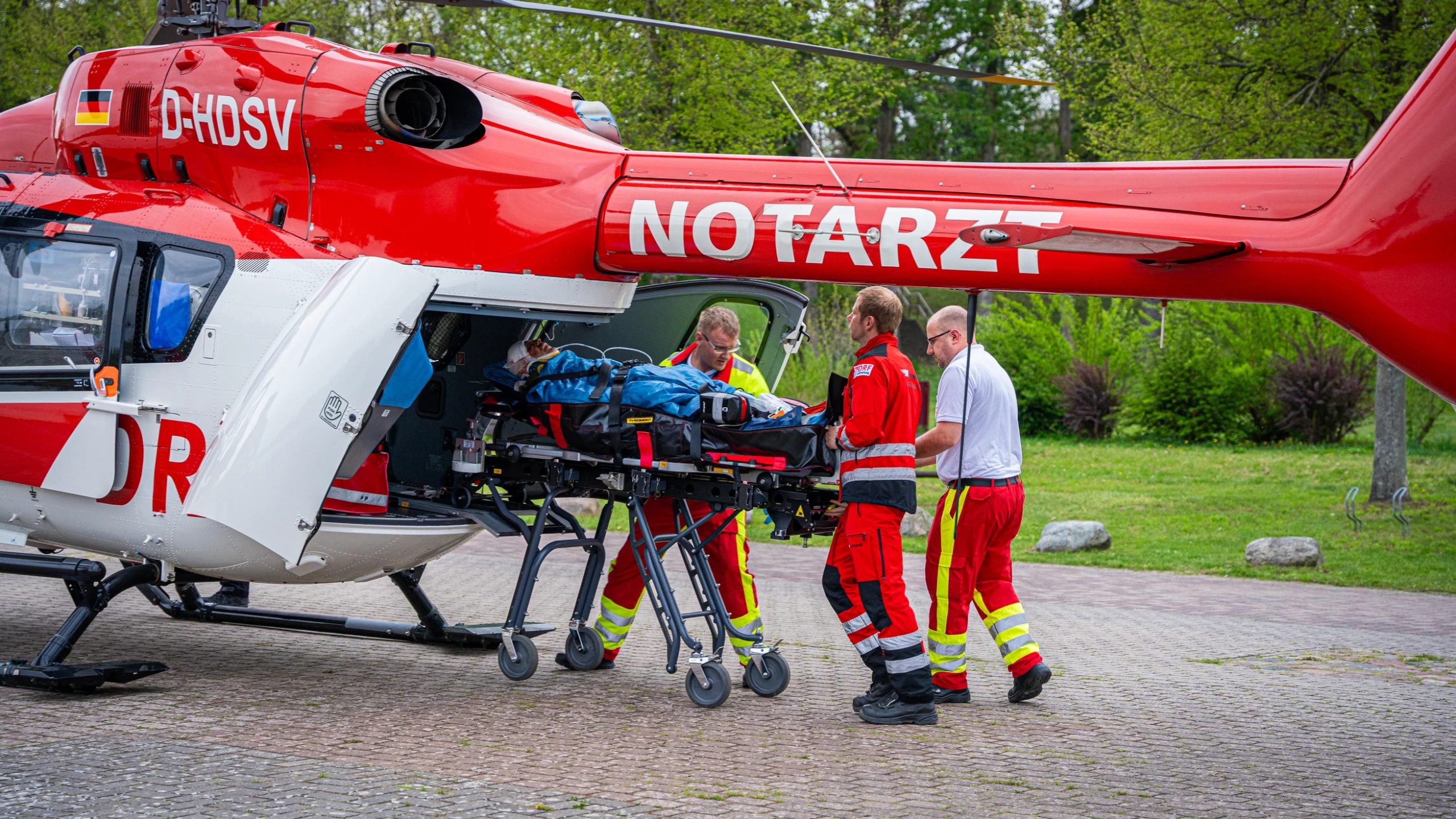 Die DRF Luftrettung erweitert ihr Engagement für Patientensicherheit: Beitritt zum Bundesverband der Patientenfürsprecher.
