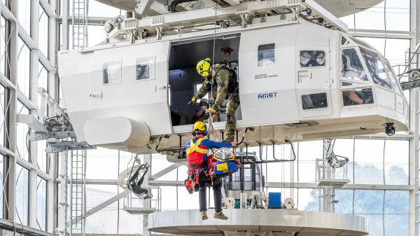 Abbildung 1: Flugsimulator AMST Luftrettung