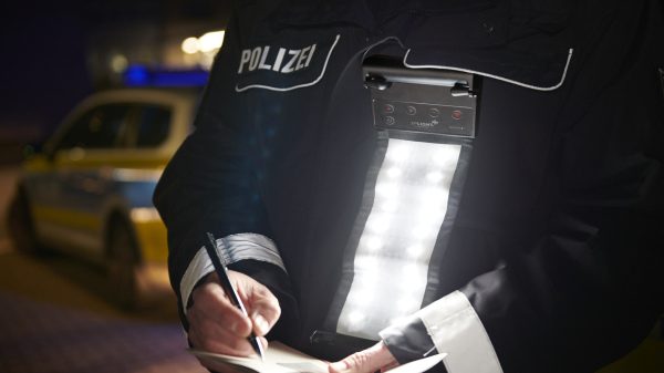 Bei der Polizei Lüneburg zeigt sich: Die Leuchtstreifen der XPLight-Serie sind vielseitig einsetzbar.