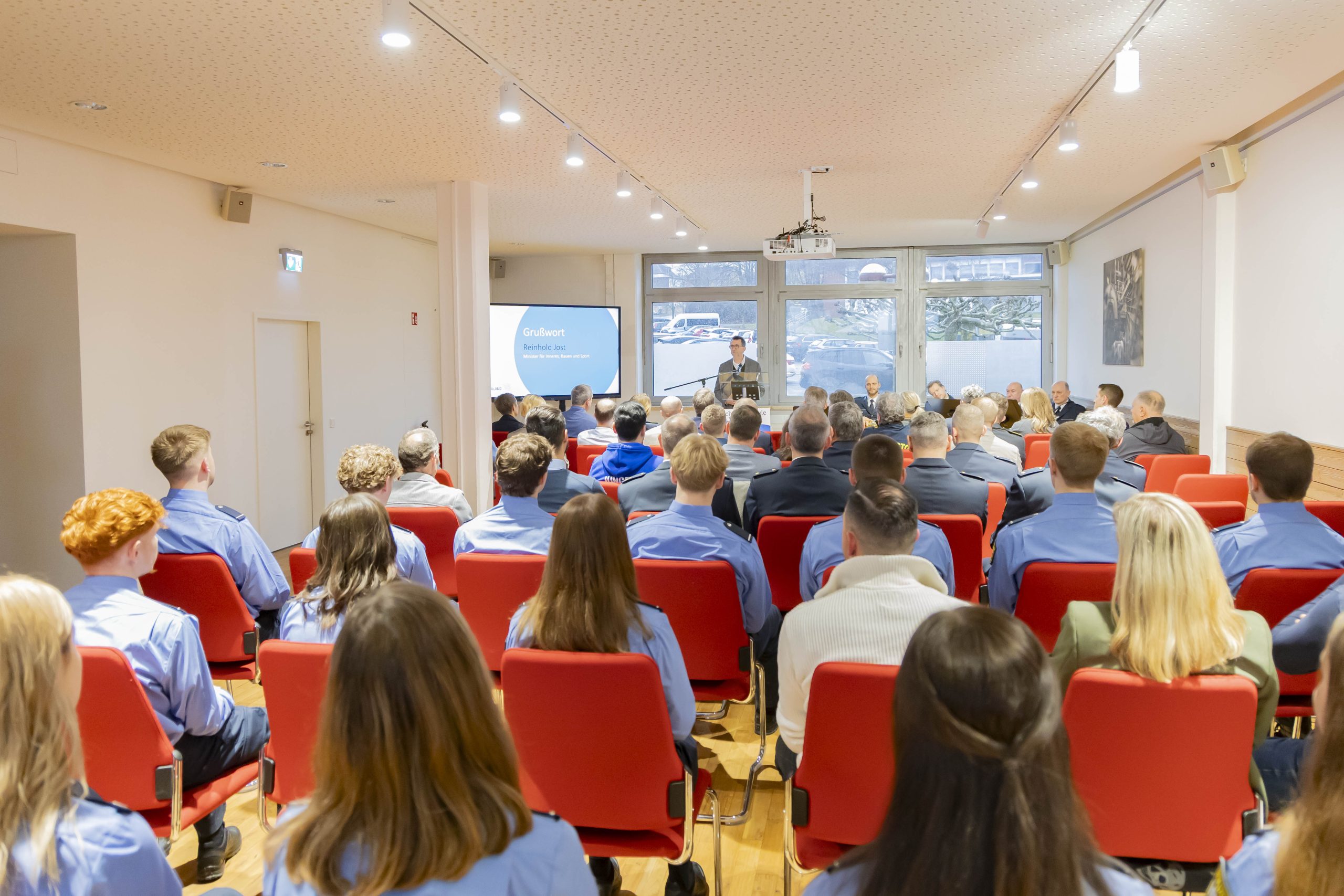 Neues Gebäude an der Fachhochschule für Verwaltung des Saarlandes (FHSV) eingeweiht. Ausbildung für Polizei.