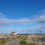 Navigation: Eine Funkstation auf Andøya DGPS-Station (Differential Global Positioning System) in Andenes auf Andøya in Norwegen, die für die Jamming and Spoofing Experimente temporär durch das DLR um R-Mode-Signale erweitert wurde.