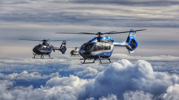 Fliegerisch taktische Übung der Luftfahrschule für den Polizeidienst