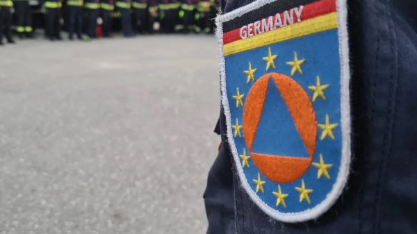 Auf Instagram berichtet die Feuerwehr Bonn als Teil des Deutschen Waldbrandmoduls regelmäßig über Updates auf dem Weg zum Hilfseinsatz in Spanien.