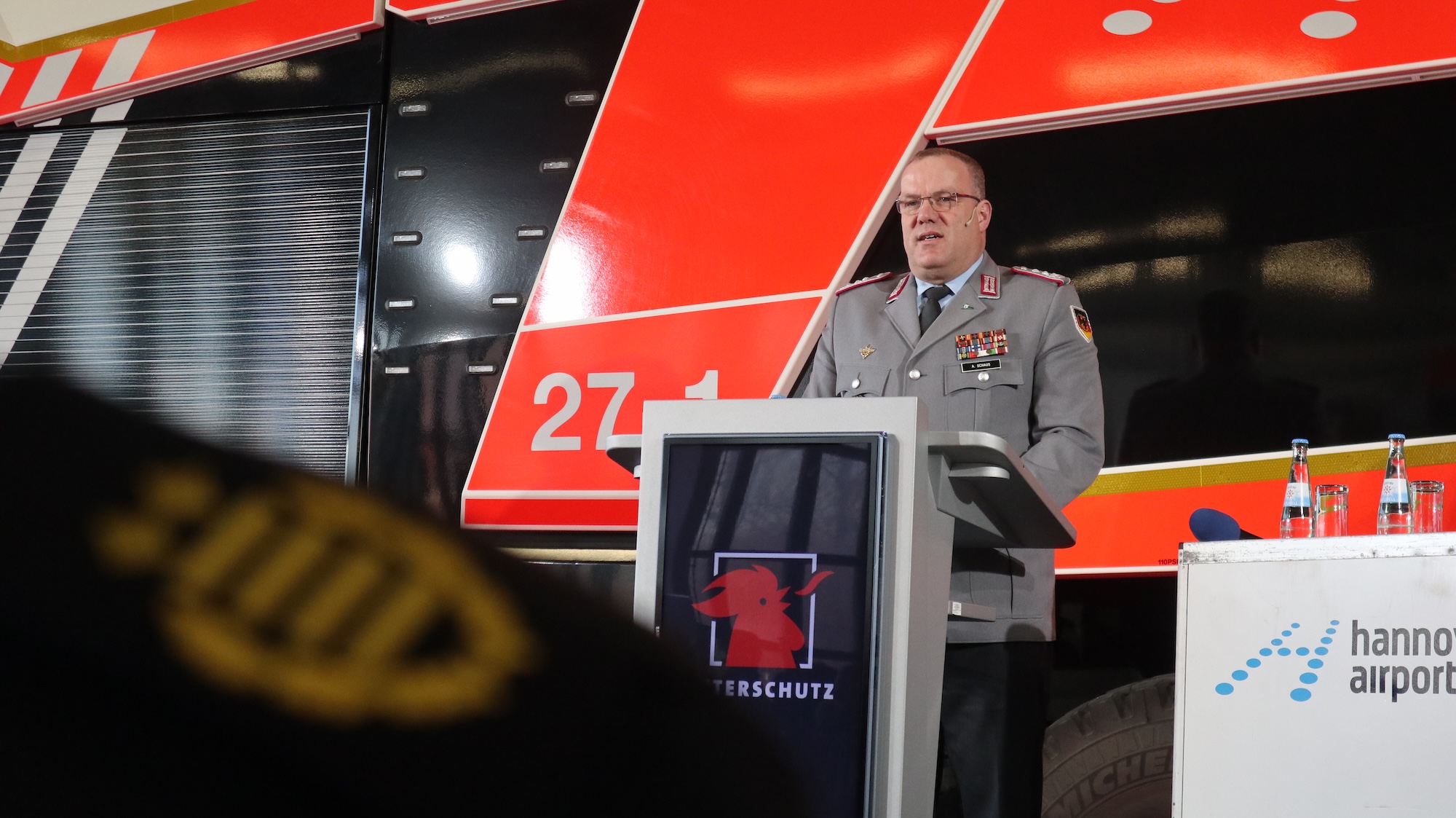 Oberst i.G. Armin Schaus, Operatives Führungskommando der Bundeswehr, Abteilungsleiter J 9 (Zivil-Militärische-Zusammenarbeit)