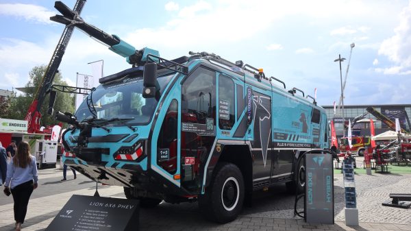 Aus der Türkei nach Hannover: Der Lion 6x6 von Volkan Itfaiye ist ein Flughafenlöschfahrzeug mit Hybrid-Antrieb.
