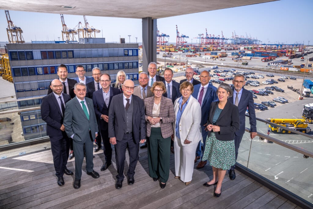 Gruppenfoto der 223. Innenministerkonferenz vom Frühjahr 2025