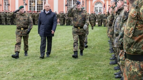 Kommando / Roman Poseck: „Hessen kann sich stets auf die Bundeswehr verlassen. Umgekehrt gilt dies genauso: Die Bundeswehr kann sich auch auf Hessen verlassen.“