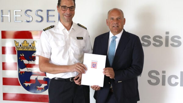 Innenminister Roman Poseck ernennt Felix Paschek zum neuen Landespolizeipräsidenten