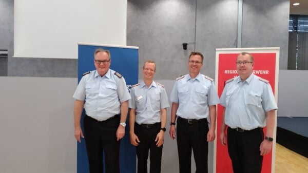 Neuer Regionsbrandmeister für Hannover: Alte und neue Führung Karl - Heinz Mensing, Sebastian Osterwald, Nils Wellmanns und Tobias Jacob