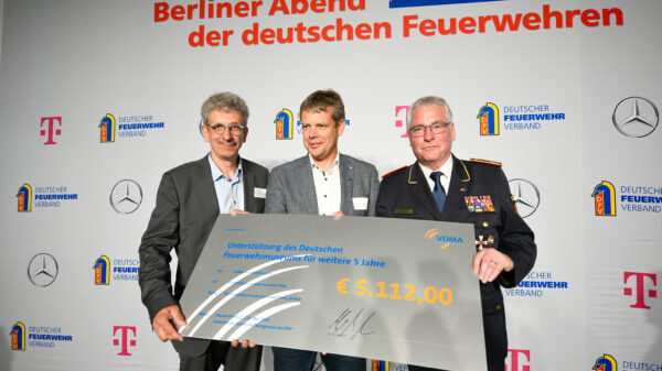 Brandbekämpfung als Thema beim Berliner Abend der deutschen Feuerwehren