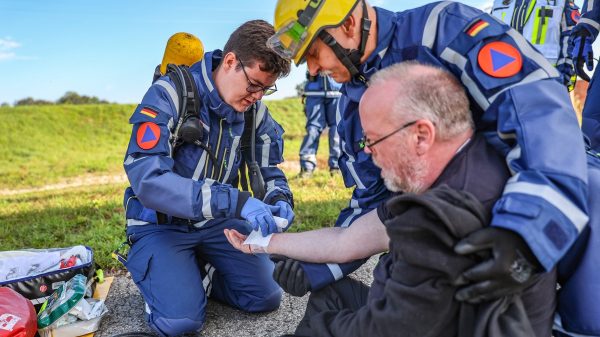 THW Übung "Blaues Chamäleon"