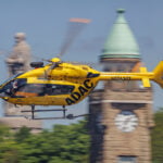 „Christoph Hansa“ ist schneller Notarztzubringer und fliegende Intensivstation in einem. Bisher flog der ADAC Rettungshubschrauber in den vergangenen 35 Jahren mehr als 40.000 Einsätze.