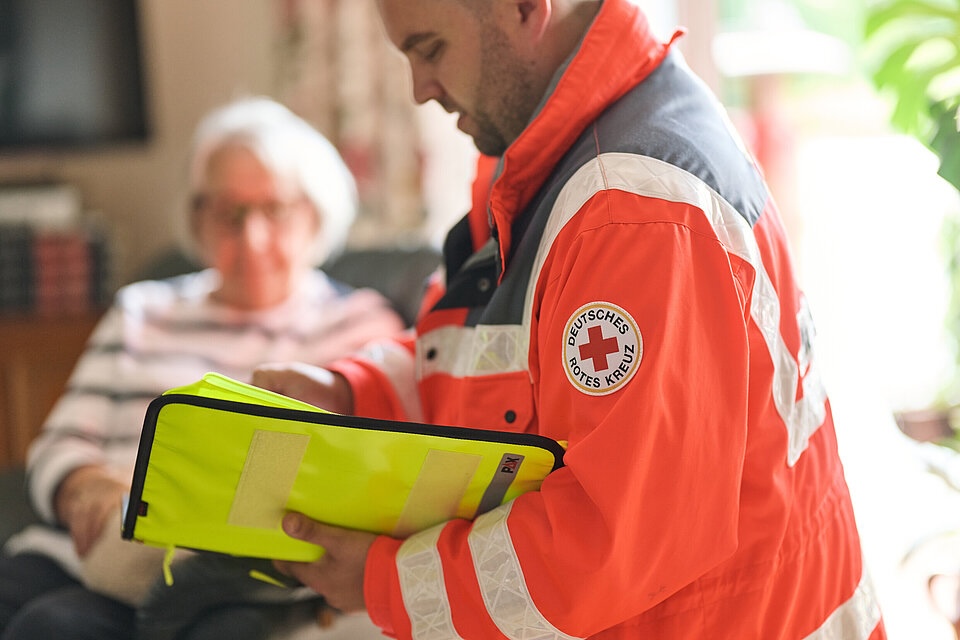 Das DRK hat eine Stellungnahme zum GKV-Beitragsstabilisierungsgesetz herausgegeben.
