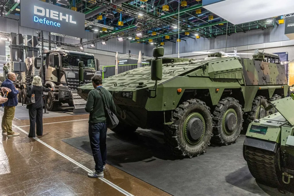 Moderne Verteidigungstechnologien im Fokus: Die Enforce Tac 2026 setzt neue Maßstäbe für vernetzte Sicherheit in Europa.