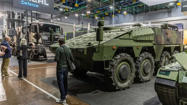 Moderne Verteidigungstechnologien im Fokus: Die Enforce Tac 2026 setzt neue Maßstäbe für vernetzte Sicherheit in Europa.