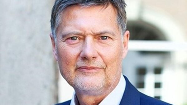Holger Berens ist Experte für Kritische Infrastrukturen und deren Schutz. Die Vorbereitung auf einen Blackout hält er dabei für essentiell, da das moderne Leben fast ausschließlich vom Funktionieren der Stromversorgung abhängt.