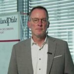 Innenminister Ebling zur Entwicklung von Rechtsextremismus und Islamismus